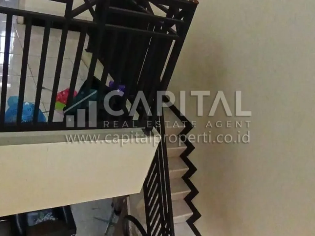 BU cepat! Jual rumah 2 lantai di Perum Dian Anyar Purwakarta | iklanova.com