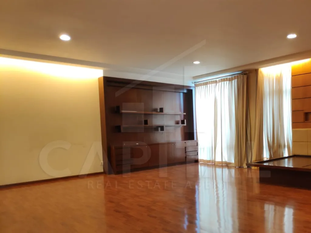 Flash sale! Dibawah harga pasar! Jual rumah siap huni di Ciumbuleuit Bandung | iklanova.com