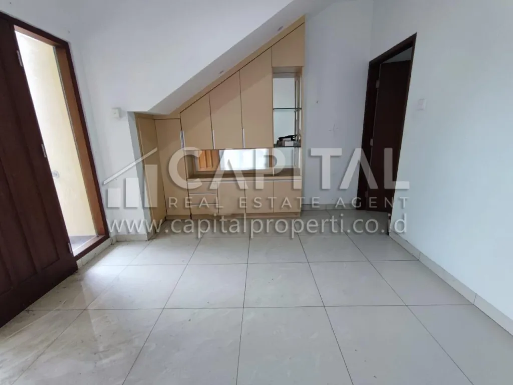 Jual cepat 2 rumah minimalis di area Kumala Garden sayap Pasteur Bandung (Unit C & D) | iklanova.com