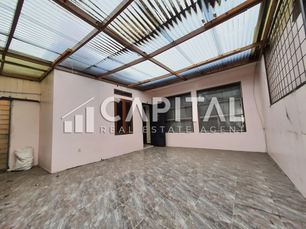 Jual cepat rumah modern 2 lantai di Batununggal Bandung | iklanova.com