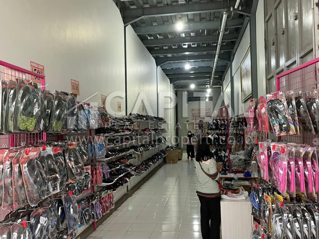 Jual cepat toko dan gudang 3 lantai di mainroad terusan Kopo Bandung | iklanova.com