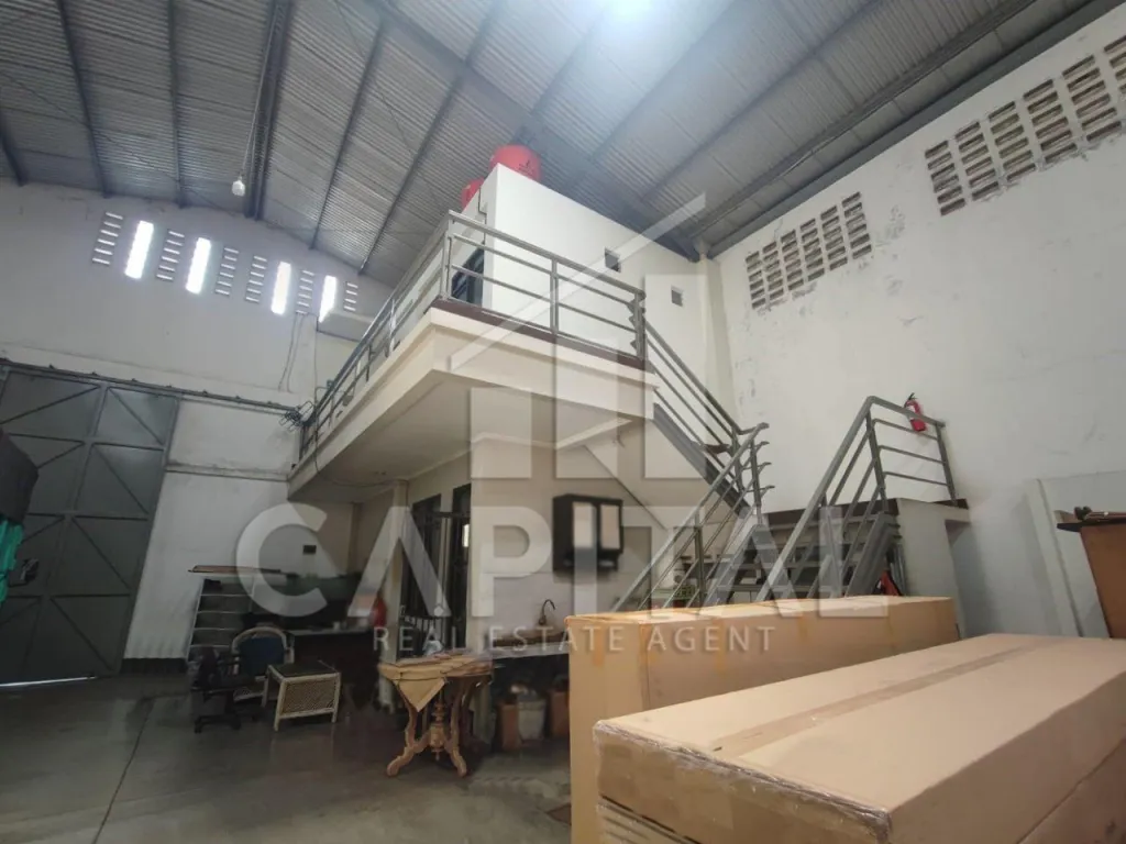 Jual gudang + kantor 1.5 lantai di Antapani Bandung | iklanova.com