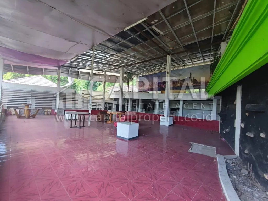 Jual hotel/penginapan strategis di Kawasan Wisata Lembang | iklanova.com