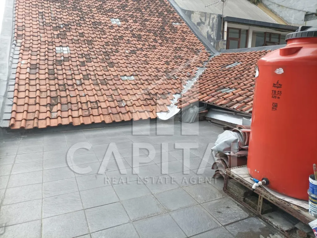 Jual ruko 1.5 lantai di mainroad Otista Bandung | iklanova.com