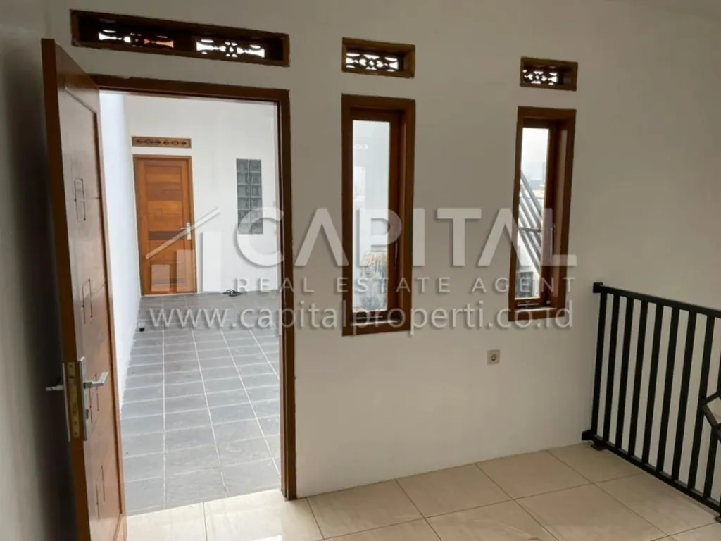 Jual ruko 3 lantai di area komersil usaha Pagarsih Bandung | iklanova.com