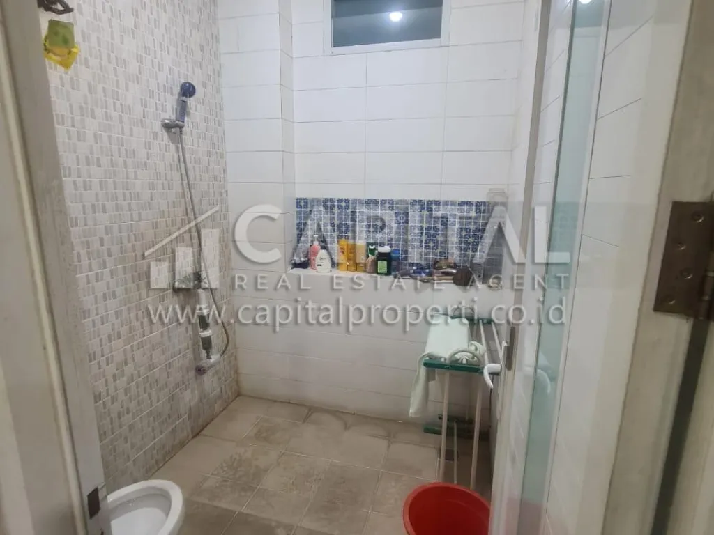 Jual ruko 3.5 lantai strategis di mainroad Jl. Peta Bandung | iklanova.com