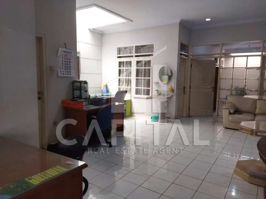 Jual rumah 1.5 lantai di Taman Holis Indah 1 Bandung | iklanova.com