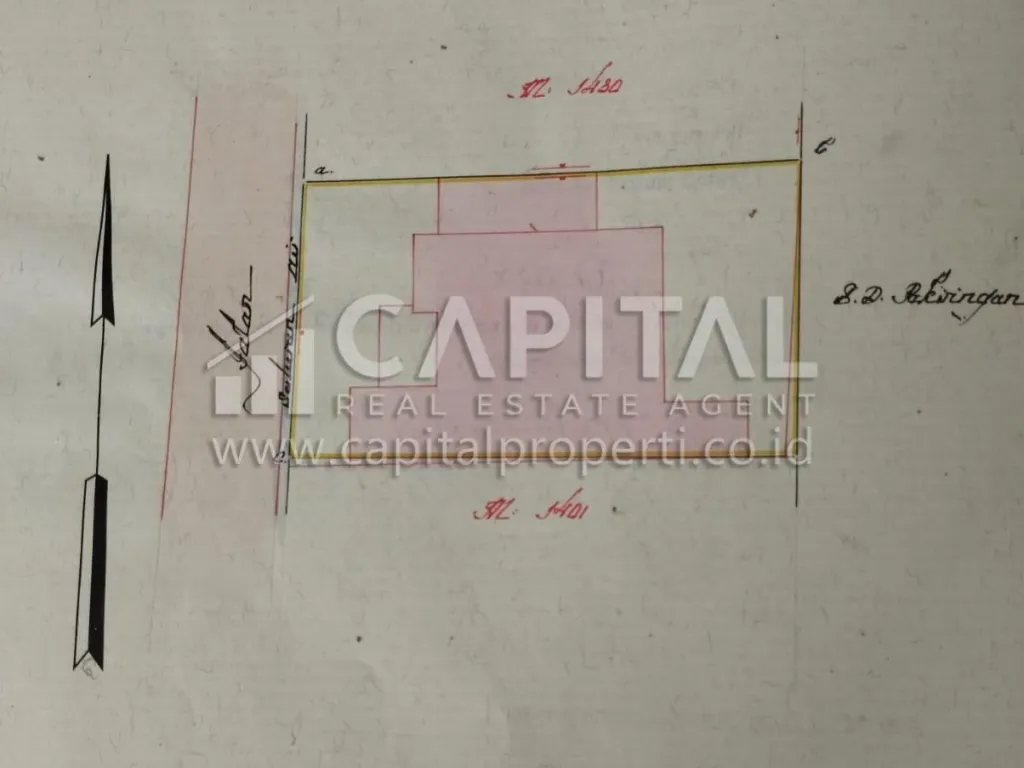 Jual rumah 2 lantai di area Doktor Cipto Bandung | iklanova.com