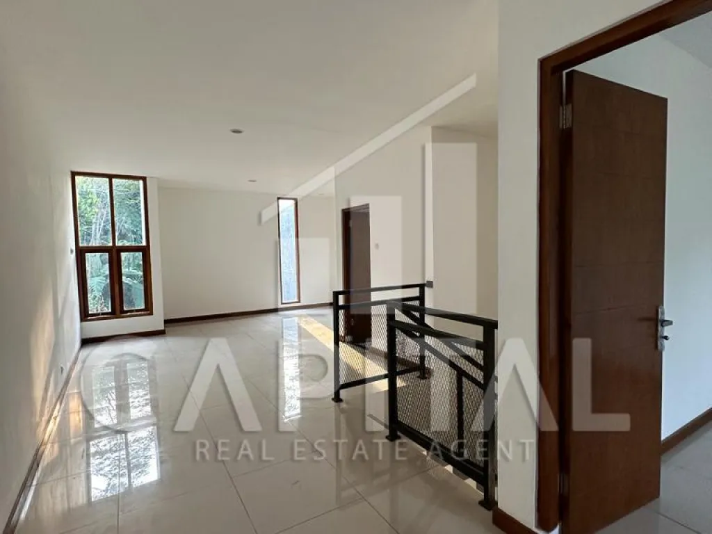 Jual rumah 2 lantai di Cigadung Wetan Bandung | iklanova.com