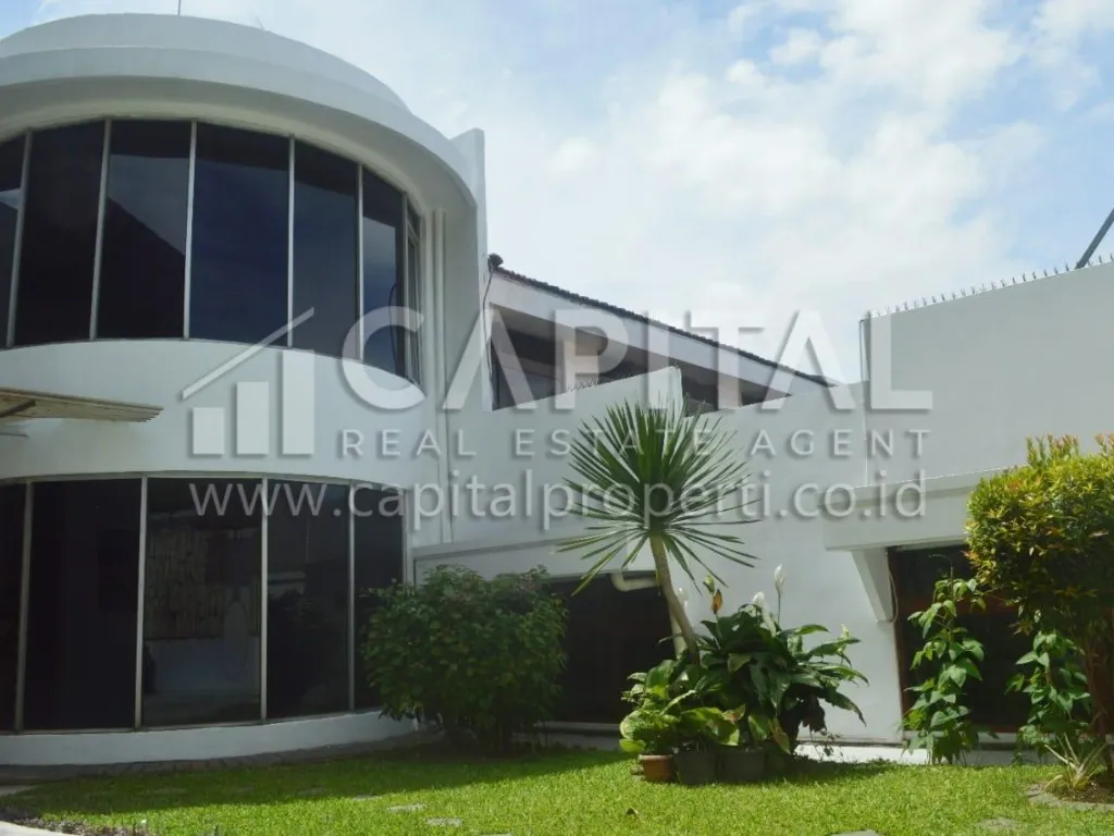 Jual rumah 2 lantai di kawasan asri dan sejuk Budisari Bandung | iklanova.com