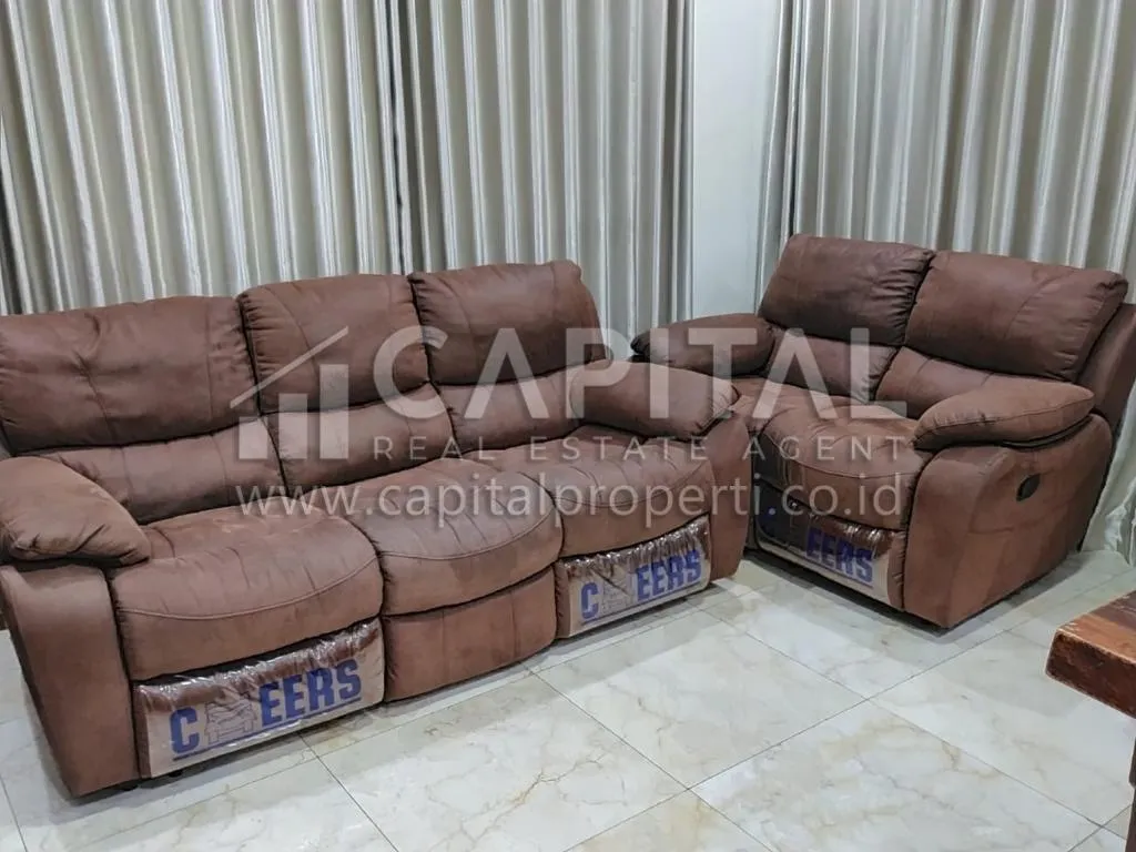 Jual rumah 2 lantai di Lestari Asri Permana Cimahi Utara | iklanova.com