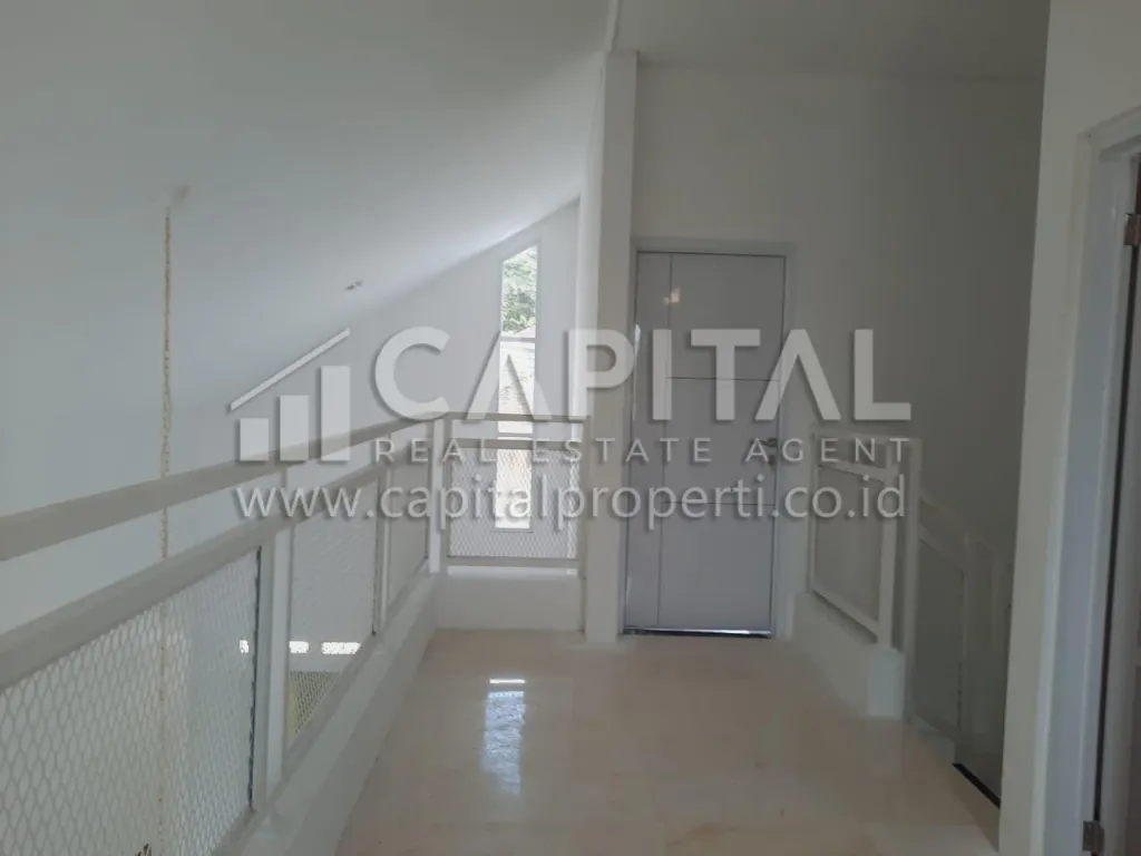 Jual rumah 2 lantai di Padasuka Bandung Kota | iklanova.com