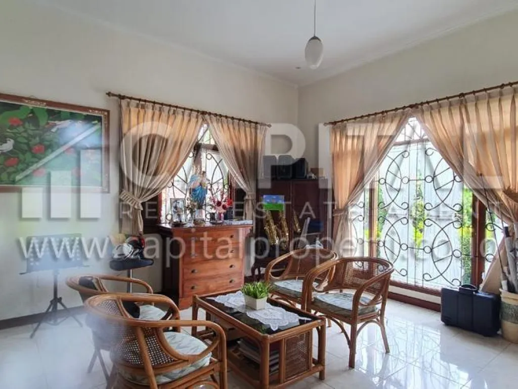 Jual rumah 2 lantai di Resort Dago Pakar Bandung | iklanova.com