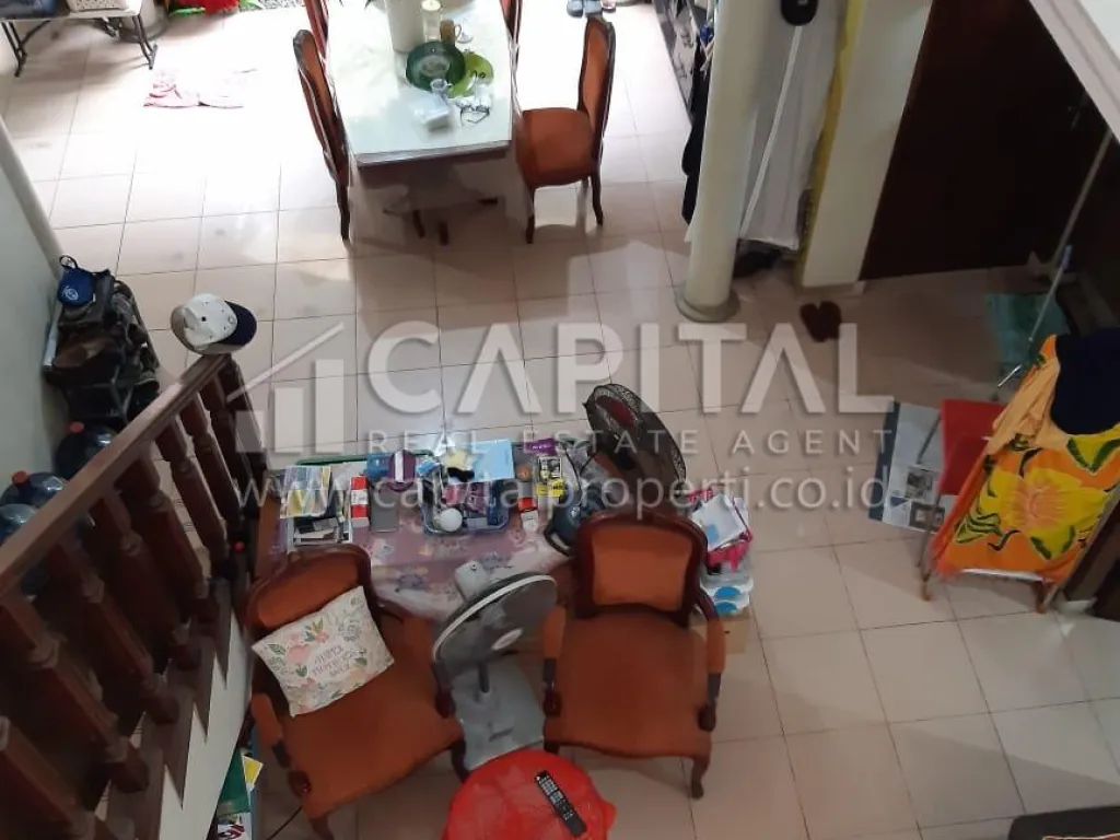 Jual rumah 2 lantai di Tangkot Joglo Jakarta Barat | iklanova.com