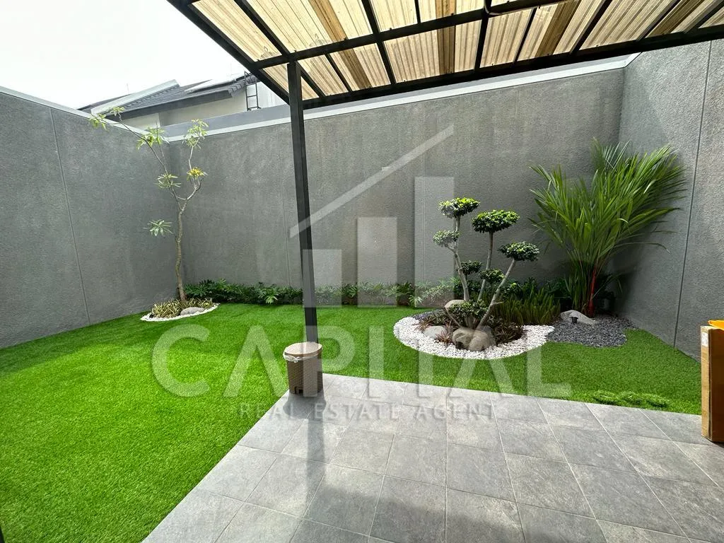 Jual rumah 2 lantai di Tatar Tarubhawana Kota Baru Parahyangan | iklanova.com