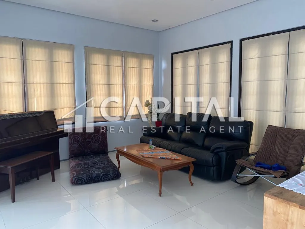 Jual rumah 2 lantai siap huni di Dago Pakar | iklanova.com