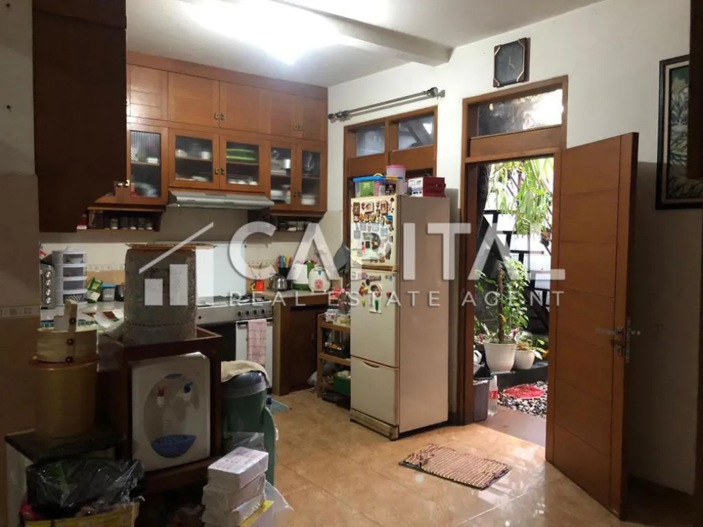 Jual rumah asri dan nyaman di Komplek Sukaluyu, sayap Suci, Bandung | iklanova.com