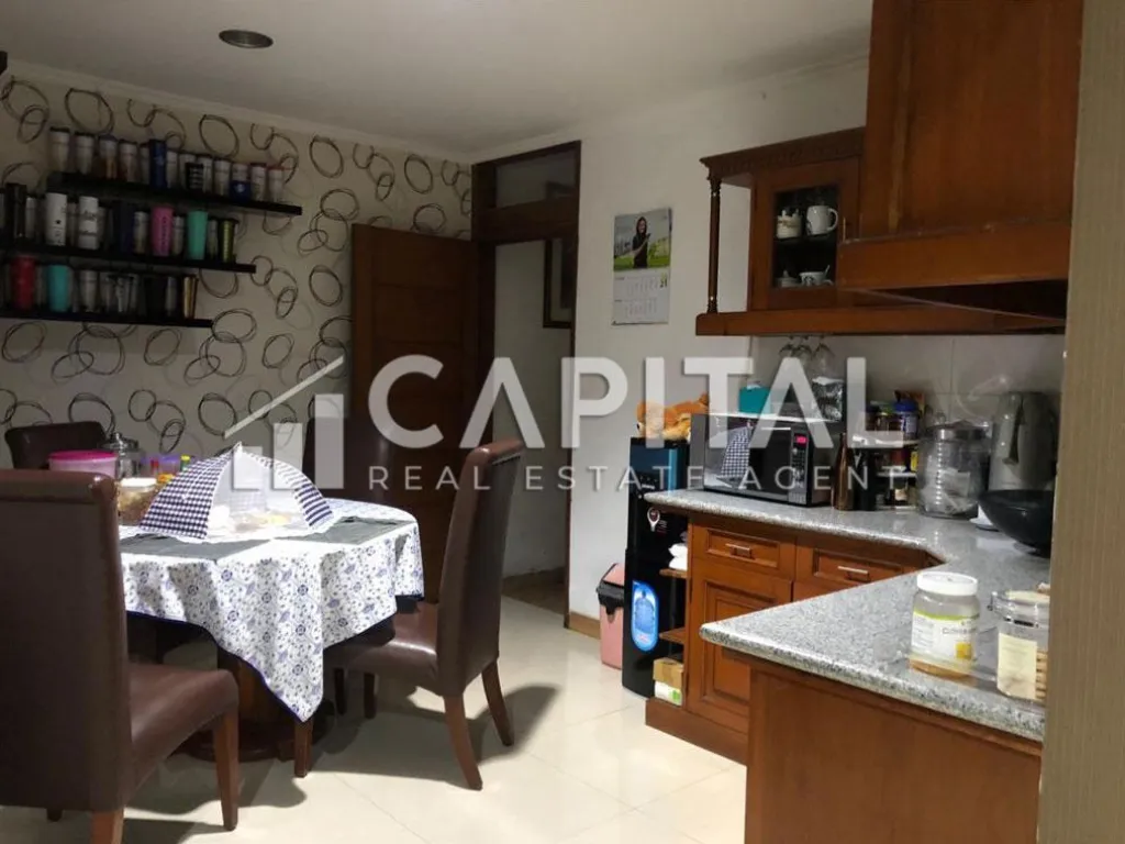 Jual rumah asri dan nyaman di Komplek Sukaluyu, sayap Suci, Bandung | iklanova.com