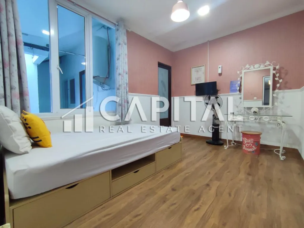 Jual rumah bagus fully furnished di sayap Pasteur | iklanova.com