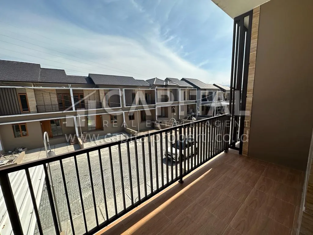 Jual rumah baru 2 lantai di Kota Bali Residence Padalarang | iklanova.com