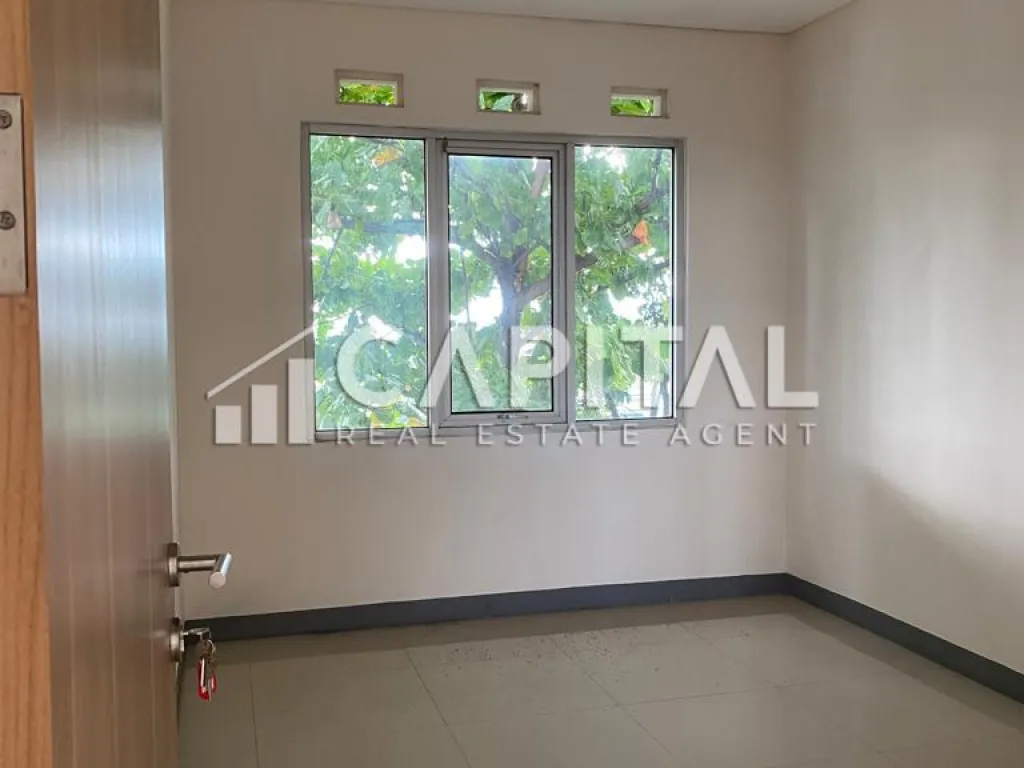 Jual rumah bentuk ruko di Pasir Impun Bandung | iklanova.com