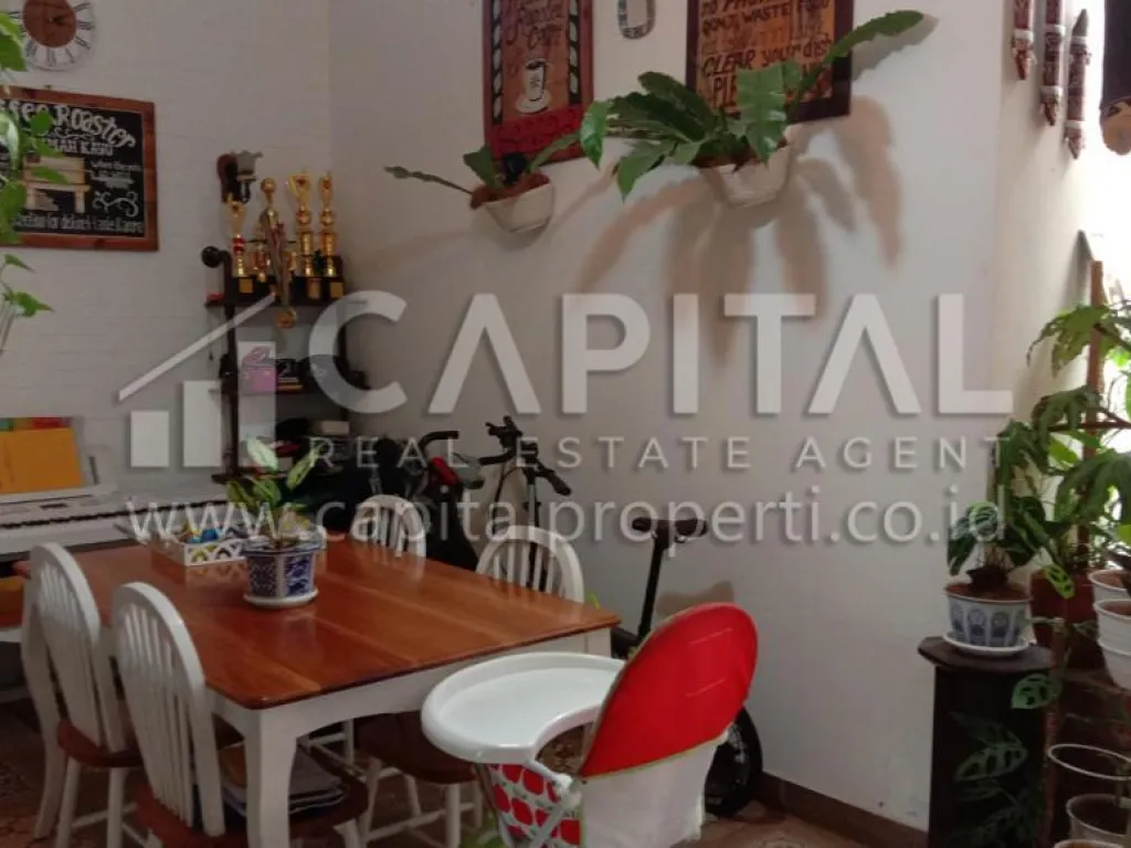 Jual rumah cantik siap huni di cluster one gate Daarul Halim Cihanjuang Bandung | iklanova.com