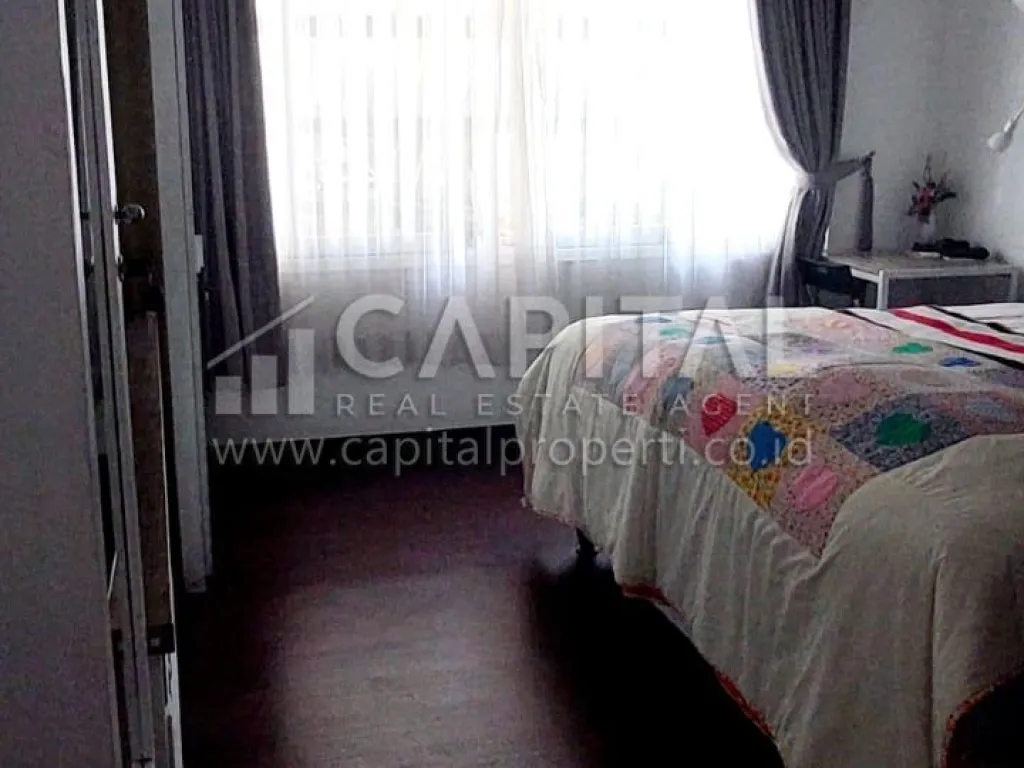 Jual rumah dan ruang usaha di lokasi sangat strategis mainroad Pajajaran Bandung | iklanova.com