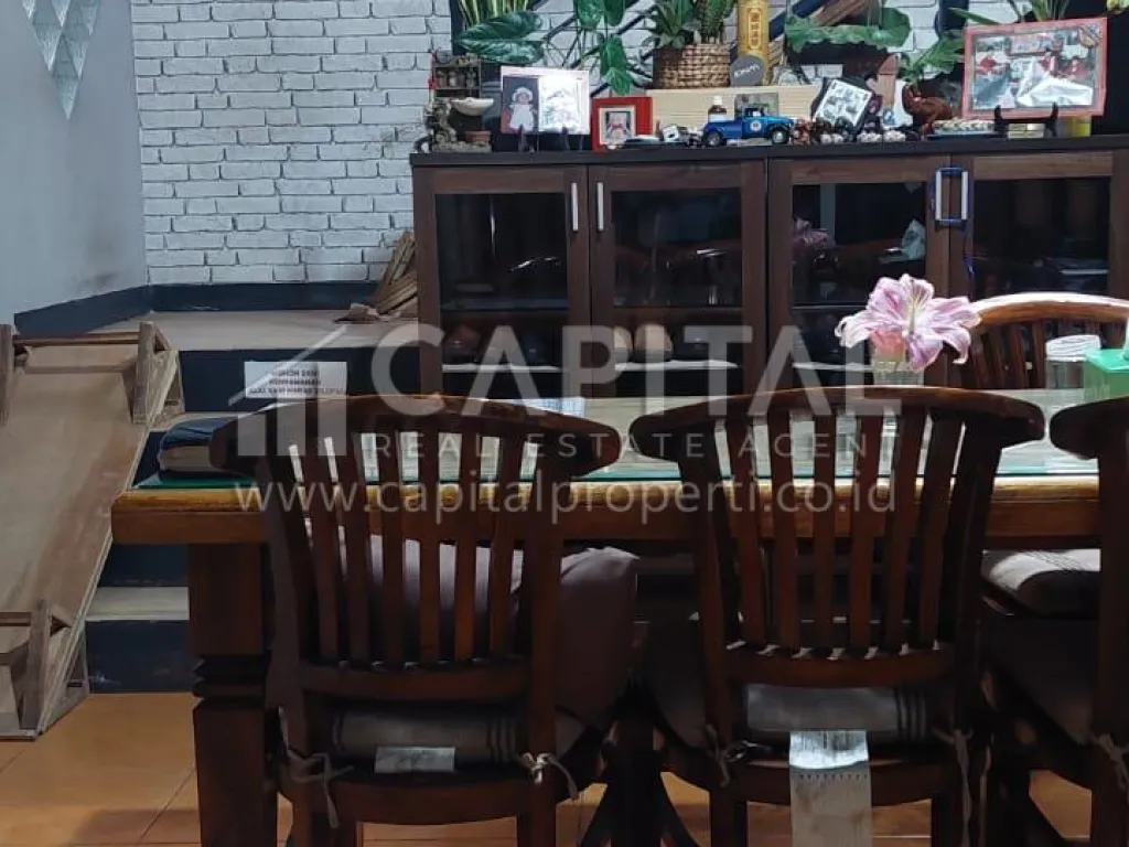 Jual rumah dan ruang usaha di lokasi sangat strategis mainroad Pajajaran Bandung | iklanova.com