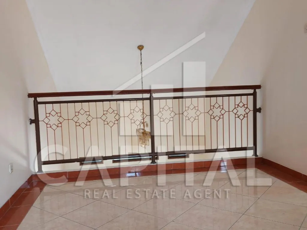 Jual Rumah di Komplek jl Soekarno Hatta Bandung | iklanova.com