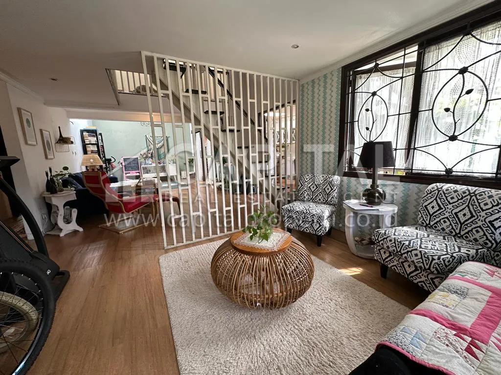 Jual rumah di Kota Baru Parahyangan Wangsakerta 1 | iklanova.com