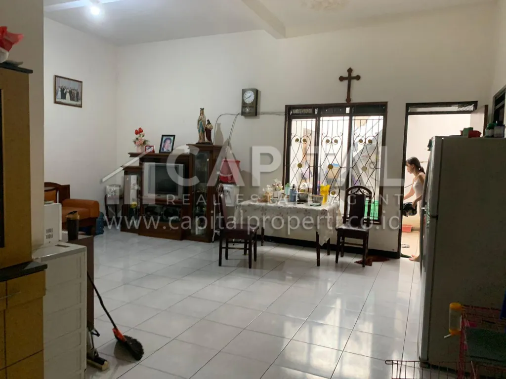 Jual rumah di Taman Holis Indah 2 (THI 2) Bandung Kota | iklanova.com