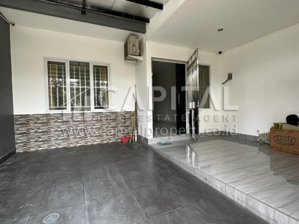 Jual rumah di Taman Kopo Indah 3 Bandung | iklanova.com