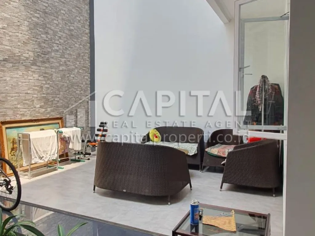 Jual rumah di Taman Kopo Indah 3 Bandung | iklanova.com