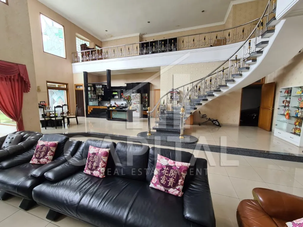 Jual rumah di Taman Sakura Soekarno Hatta Bandung | iklanova.com