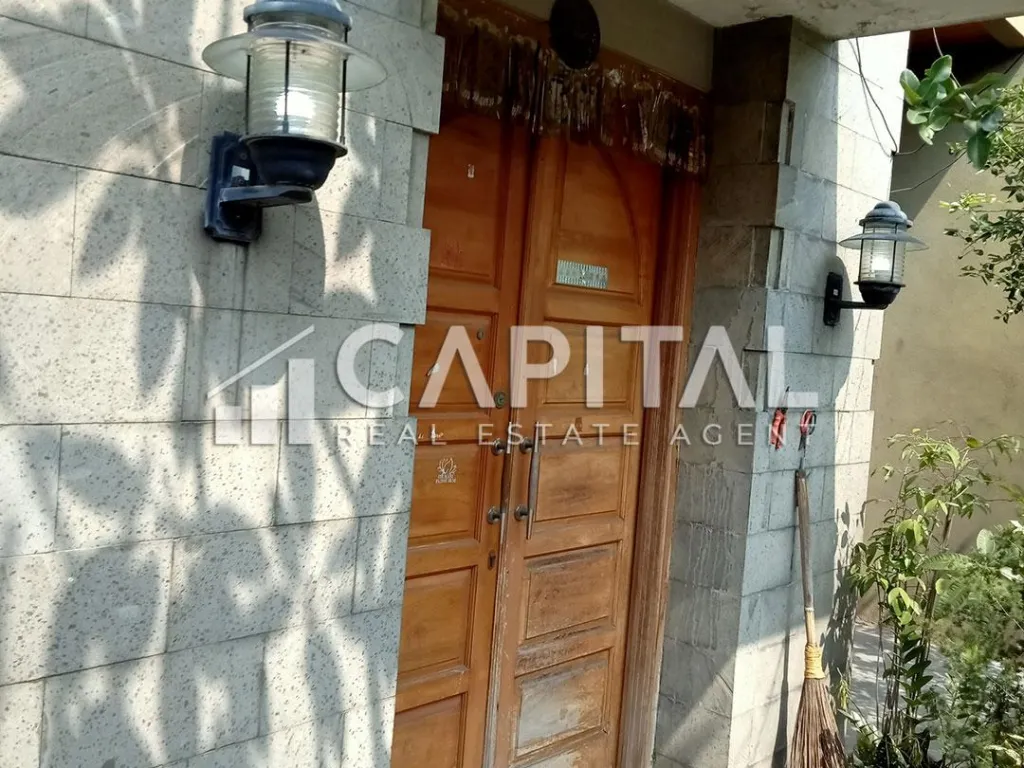 Jual rumah di TKI 3 Bandung | iklanova.com