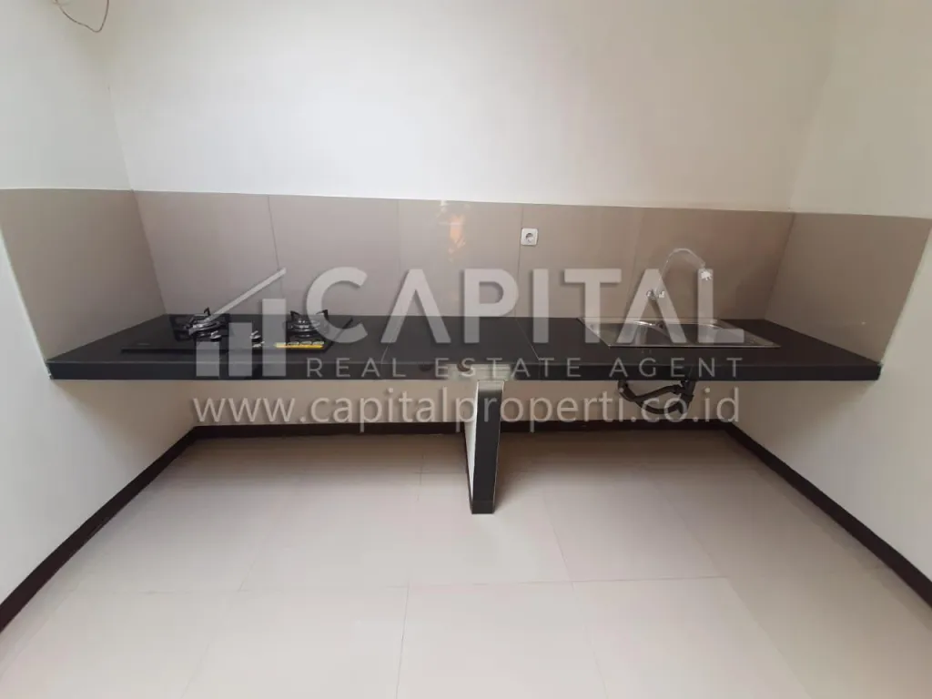 Jual rumah full renov di TKI 2 Patung Kuda Bandung | iklanova.com