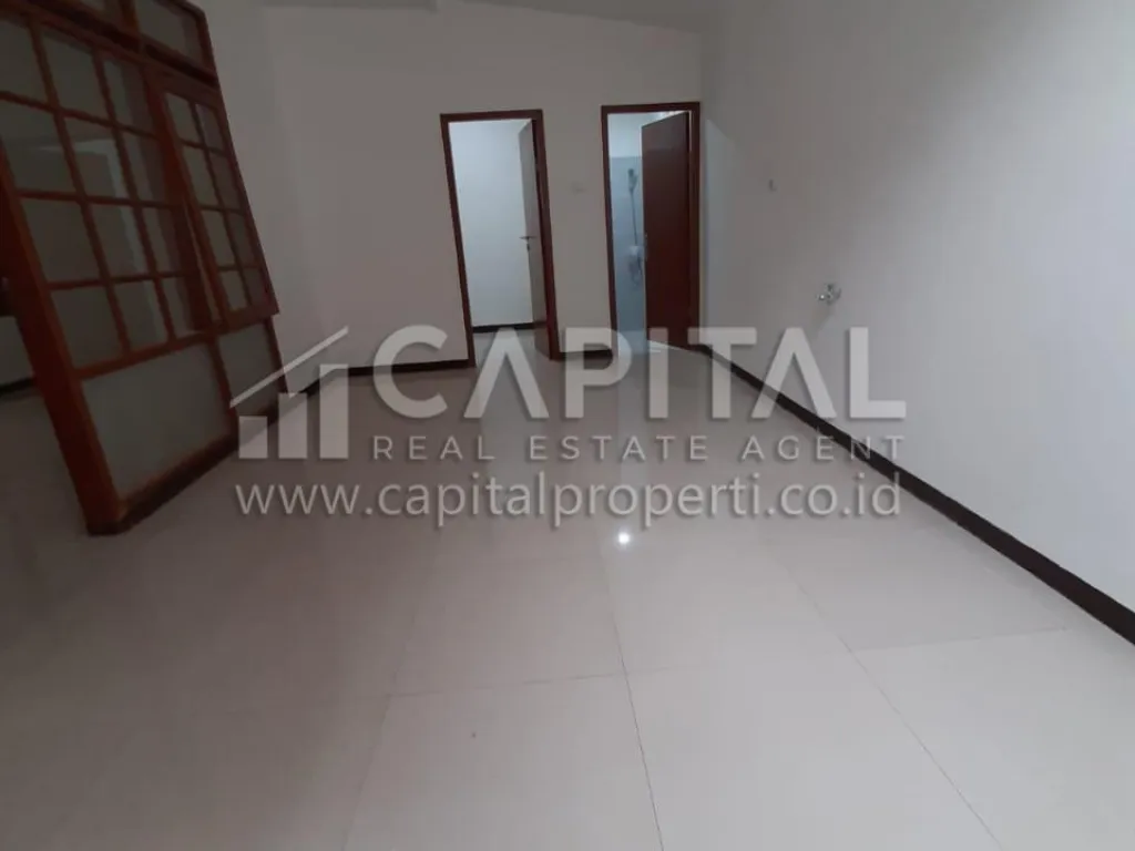 Jual rumah full renov di TKI 2 Patung Kuda Bandung | iklanova.com