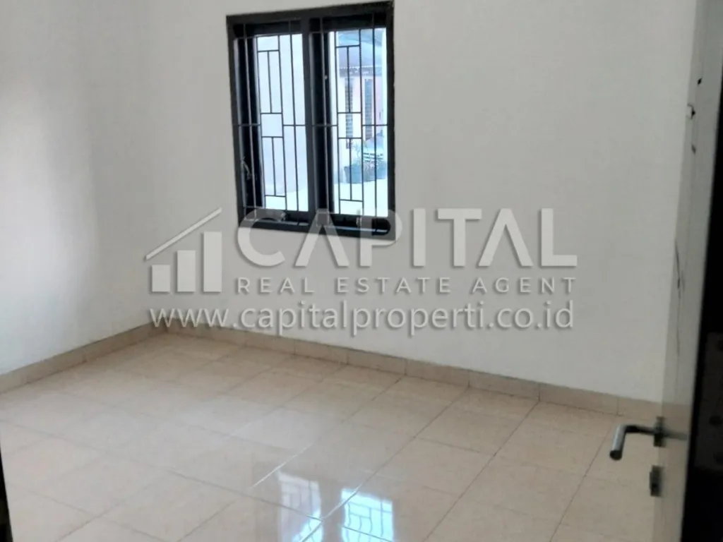 Jual rumah one gate system di Cibodas Raya Antapani Bandung | iklanova.com