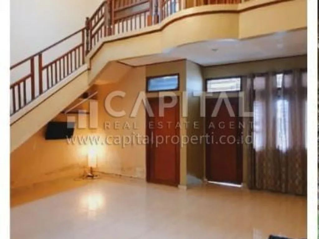 Jual rumah rumah 2 lantai dekat Komplek Setraduta Bandung | iklanova.com