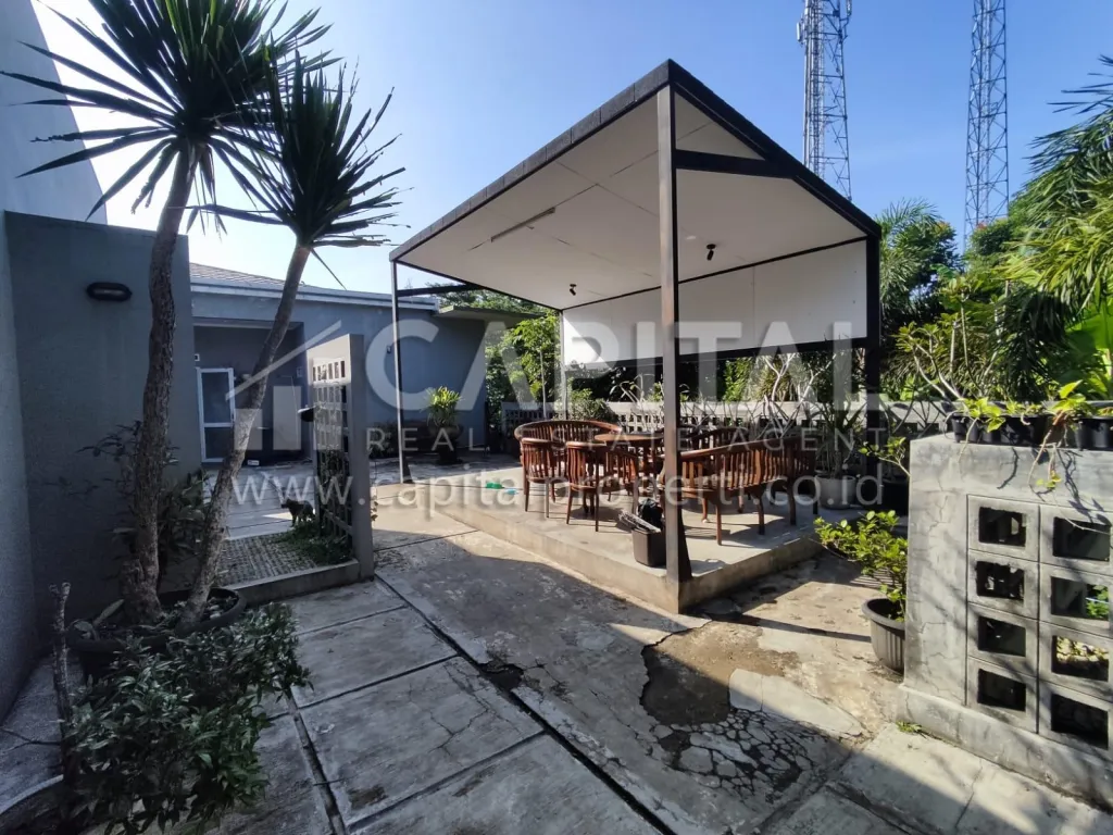 Jual rumah sejuk dan asri di kawasan Dago Bandung | iklanova.com