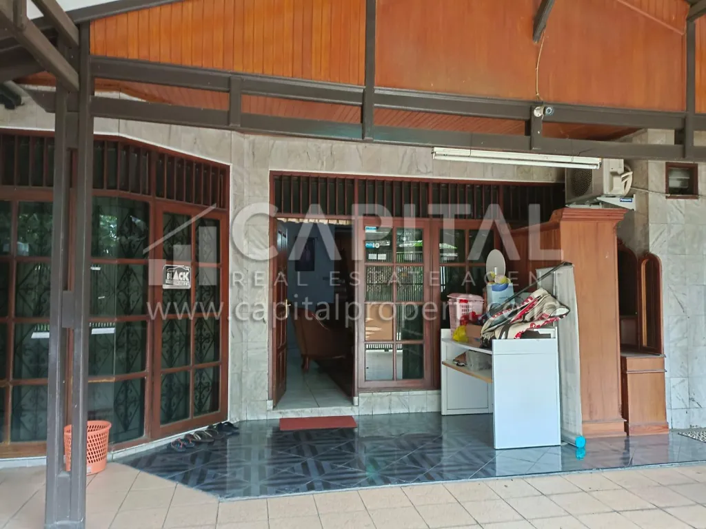Jual rumah siap huni di Antapani Bandung Kota | iklanova.com