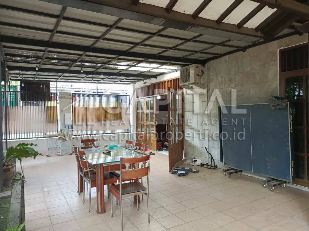 Jual rumah siap huni di Antapani Bandung Kota | iklanova.com