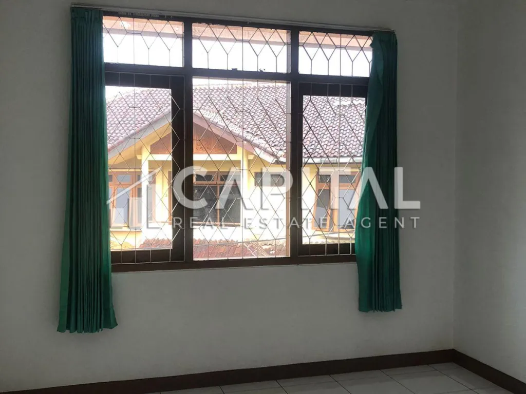 Jual rumah siap huni di sayap Pasteur Bandung | iklanova.com