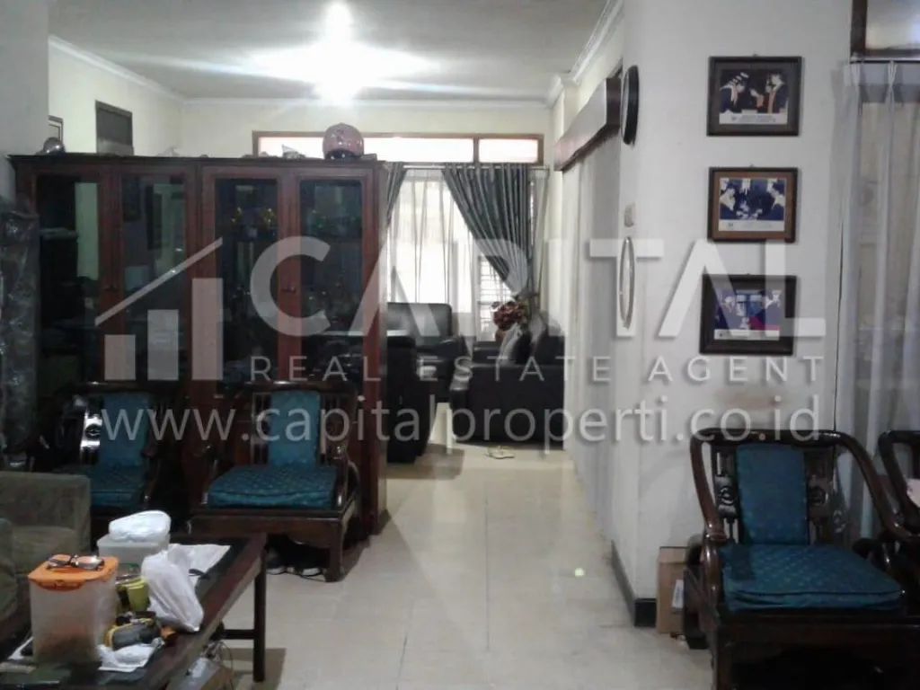 Jual rumah strategis 1.5 lantai di Mohammad Toha Bandung Kota | iklanova.com