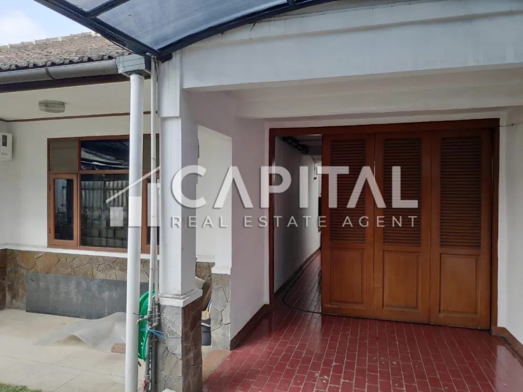 Jual rumah strategis dan siap huni di Cibogo Atas Bandung | iklanova.com