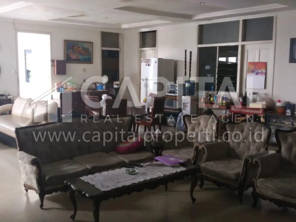 Jual rumah strategis dekat Gedung Sate Bandung | iklanova.com