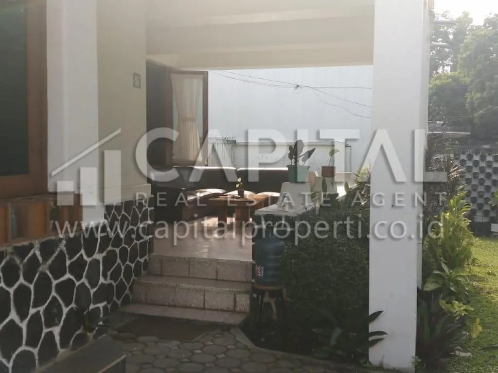 Jual rumah strategis dekat Gedung Sate Bandung | iklanova.com