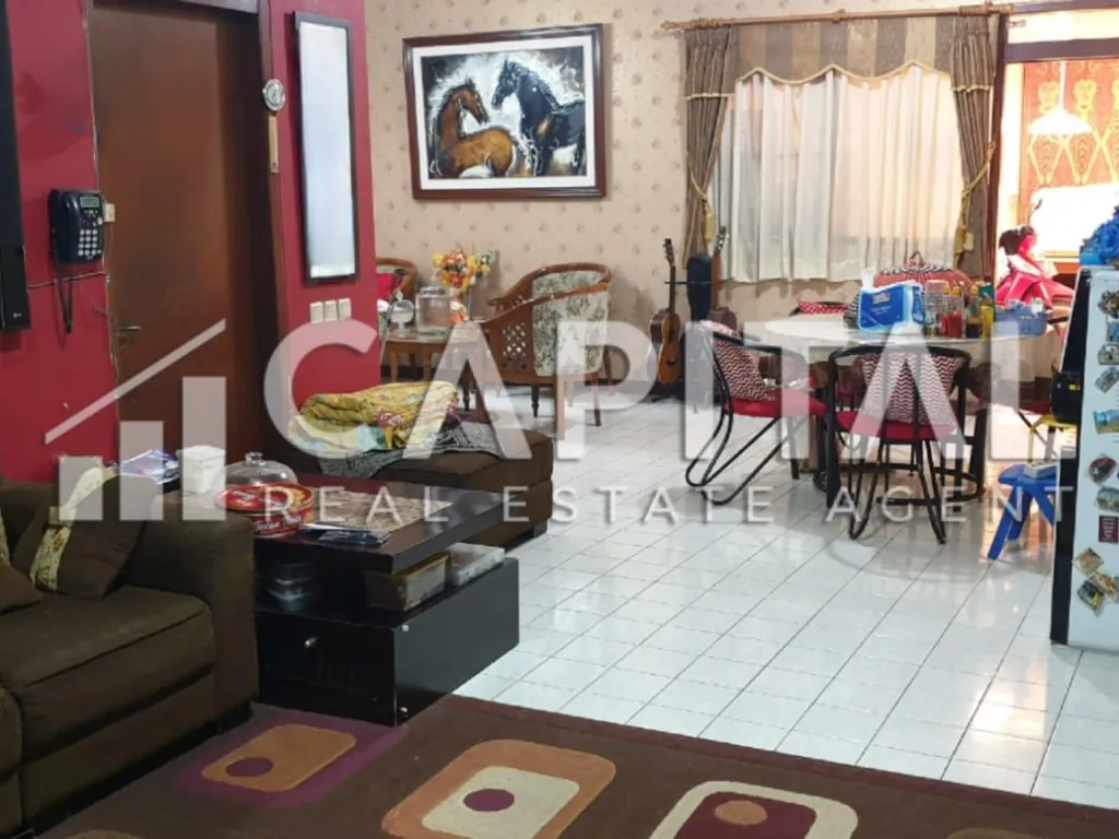 Jual rumah strategis di area Turangga Bandung | iklanova.com