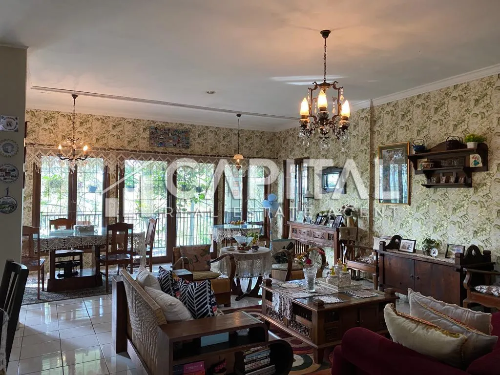 Jual rumah terawat dan siap huni di Cigadung Bandung | iklanova.com