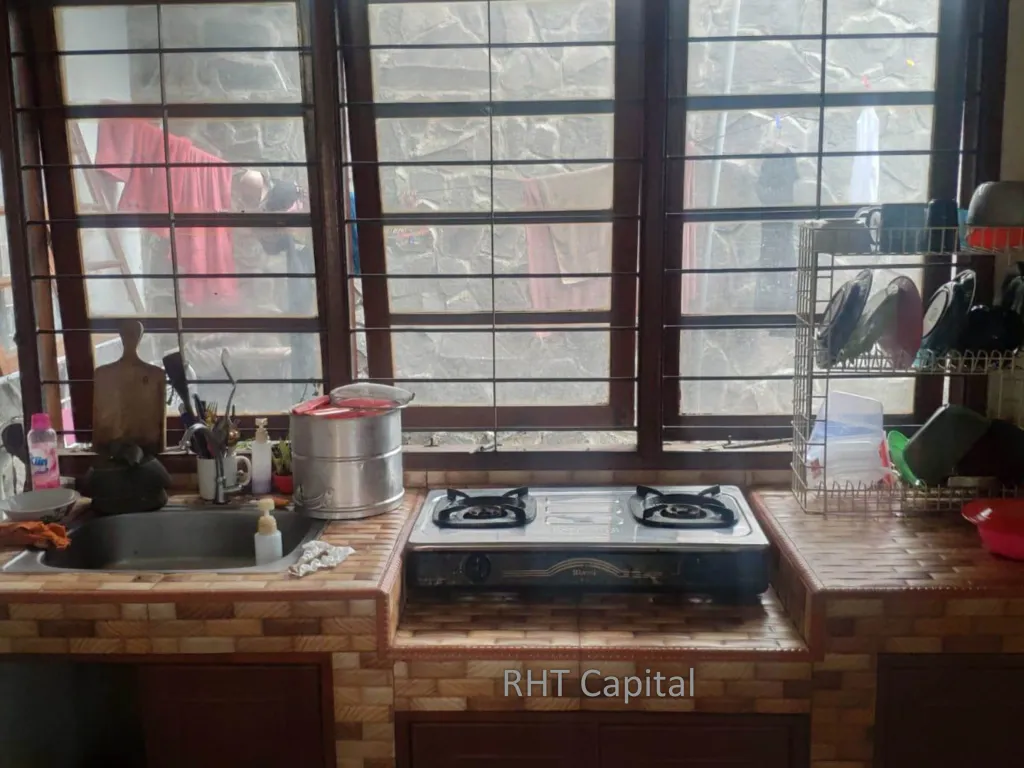 Jual rumah tinggal/rumah kost di sayap Ciumbuleuit | iklanova.com